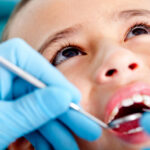 sedace_detskych_pacientu_-_photodune-1302289-kid-at-the-dentist-s
